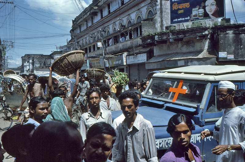 1975 Bangladesh. Central Dhaka. First search after coup